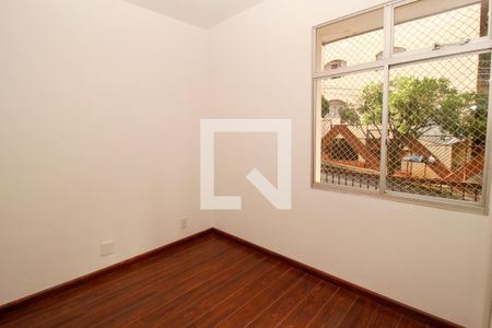 Quarto 1 de apartamento à venda com 2 quartos, 80m² em Santo Antônio, Belo Horizonte
