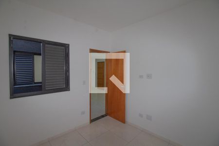 Quarto 1 de apartamento para alugar com 2 quartos, 40m² em Vila Elze, São Paulo
