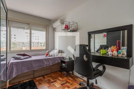 Quarto 1 de apartamento à venda com 2 quartos, 76m² em Passo D’areia, Porto Alegre