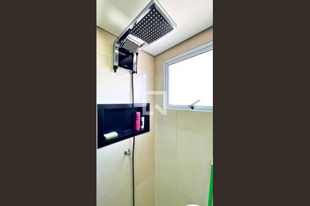 Apartamento à venda com 57m², 2 quartos e 1 vaga Apartamento à venda com 57m², 2 quartos e 1 vagaBanheiro