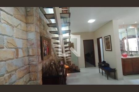 Casa à venda com 3 quartos, 200m² em Dona Clara, Belo Horizonte