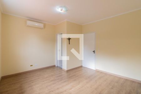 Suíte 2 de casa à venda com 2 quartos, 110m² em Vila Fatima, Guarulhos