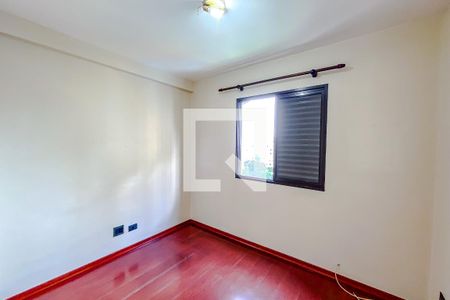 Quarto 1 de apartamento à venda com 3 quartos, 68m² em Vila Monumento, São Paulo