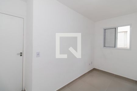 Quarto 2 de apartamento para alugar com 2 quartos, 45m² em Cidade Patriarca, São Paulo