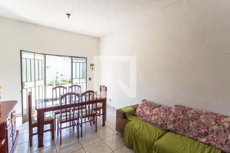 Sala de casa para alugar com 4 quartos, 129m² em Minaslandia, Belo Horizonte