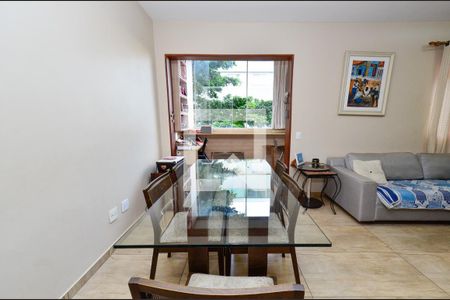 Sala de apartamento à venda com 3 quartos, 90m² em Coracao de Jesus, Belo Horizonte