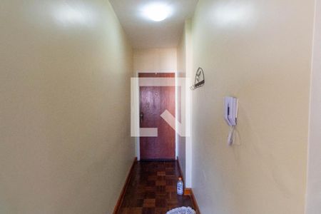 Corredor de apartamento à venda com 1 quarto, 45m² em Vila Londrina, São Paulo