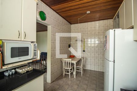 Cozinha de casa à venda com 4 quartos, 120m² em Nonoai, Porto Alegre