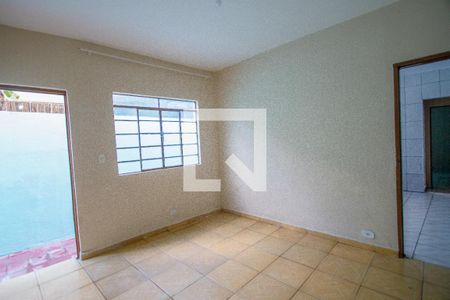 Sala  de casa para alugar com 2 quartos, 150m² em Cidade Líder, São Paulo
