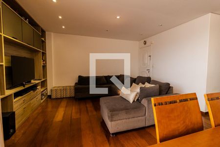 Apartamento à venda com 125m², 4 quartos e 2 vagasSala