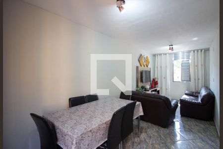 Sala de apartamento à venda com 2 quartos, 57m² em Cohab José Bonifaci, São Paulo