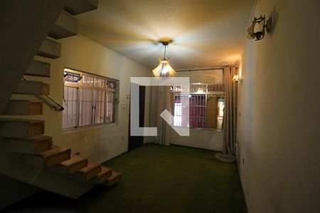 Sala de casa à venda com 4 quartos, 125m² em Jardim Independência, São Paulo