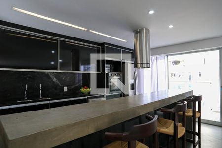 Cozinha  de apartamento para alugar com 2 quartos, 250m² em Lourdes, Belo Horizonte