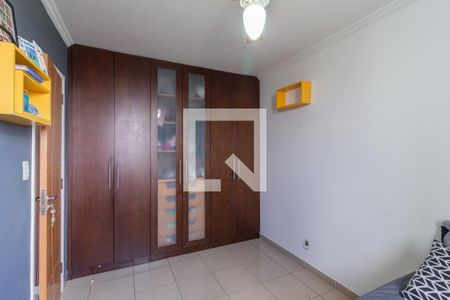 Quarto 2 de apartamento para alugar com 2 quartos, 58m² em Jardim Roberto, Osasco