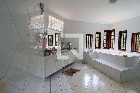 Casa de condomínio à venda com 6000m², 5 quartos e 10 vagas Casa de condomínio à venda com 6000m², 5 quartos e 10 vagasSuíte