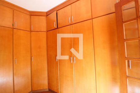 Casa de condomínio à venda com 6000m², 5 quartos e 10 vagas Casa de condomínio à venda com 6000m², 5 quartos e 10 vagasQuarto 2