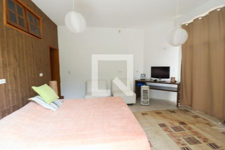 Casa de condomínio à venda com 6000m², 5 quartos e 10 vagas Casa de condomínio à venda com 6000m², 5 quartos e 10 vagasSuíte