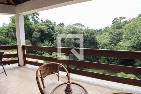 Casa de condomínio à venda com 6000m², 5 quartos e 10 vagas Casa de condomínio à venda com 6000m², 5 quartos e 10 vagasSacada