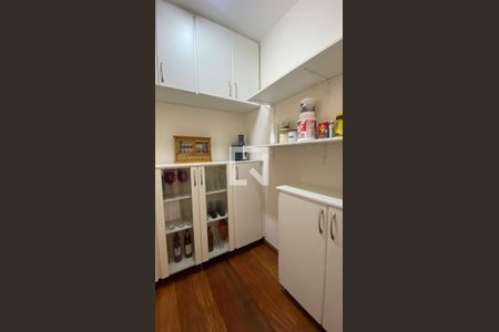 Área de Serviço de apartamento à venda com 3 quartos, 246m² em Barreiro, Belo Horizonte