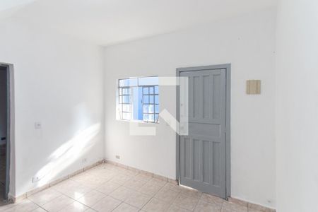 Sala   de casa para alugar com 2 quartos, 70m² em Vila Mazzei, São Paulo