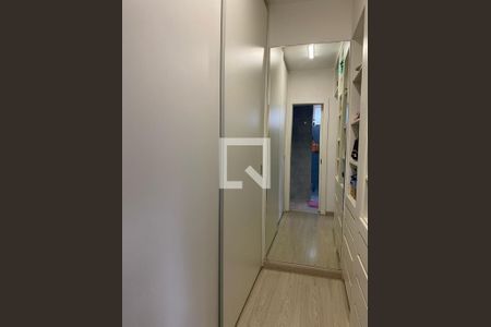 Closet Suíte de apartamento à venda com 3 quartos, 150m² em Vila Paris, Belo Horizonte