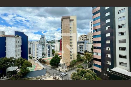 vista de apartamento para alugar com 4 quartos, 140m² em Buritis, Belo Horizonte