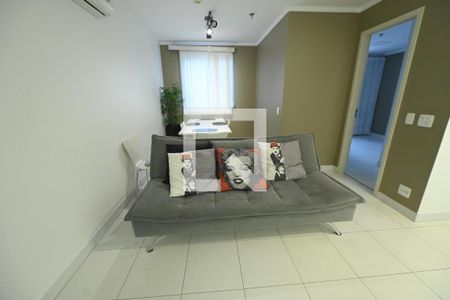 Sala  de apartamento para alugar com 1 quarto, 56m² em Jardim Goiás, Goiânia