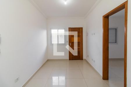 Sala  de apartamento para alugar com 2 quartos, 40m² em Vila Nhocuné, São Paulo
