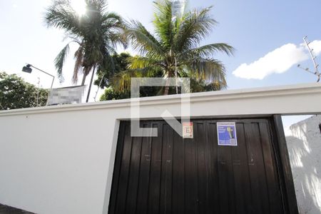 Fachada de casa para alugar com 2 quartos, 139m² em Martins, Uberlândia