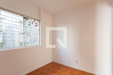 Quarto 1 de apartamento para alugar com 2 quartos, 50m² em Rubem Berta, Porto Alegre