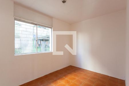 Quarto 2 de apartamento para alugar com 2 quartos, 50m² em Rubem Berta, Porto Alegre
