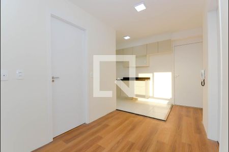 Sala de apartamento para alugar com 2 quartos, 36m² em Vila das Bandeiras, Guarulhos