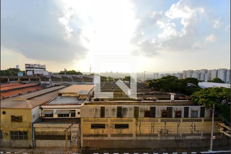 Quarto 1 - Vista de apartamento para alugar com 2 quartos, 36m² em Vila das Bandeiras, Guarulhos