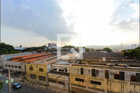 Vista da Sala de apartamento para alugar com 2 quartos, 36m² em Vila das Bandeiras, Guarulhos