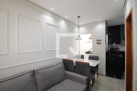 Sala de casa de condomínio à venda com 2 quartos, 54m² em Parque Paineiras, São Paulo