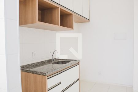 Cozinha de apartamento para alugar com 1 quarto, 35m² em Parque Anhangüera, São Paulo