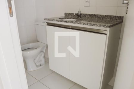 Banheiro de apartamento para alugar com 1 quarto, 35m² em Parque Anhangüera, São Paulo