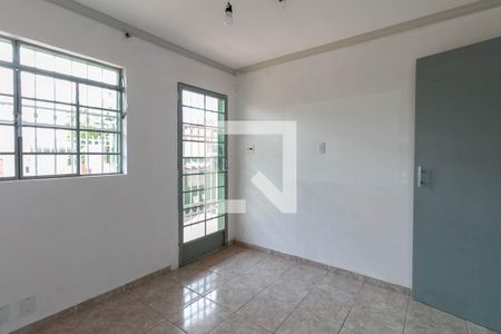 Casa para alugar com 3 quartos, 90m² em Vila Magnesita, Belo Horizonte