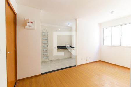 Sala de apartamento para alugar com 2 quartos, 34m² em Colônia (zona Leste), São Paulo