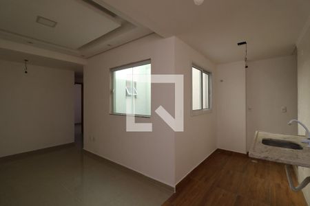 Sala de apartamento à venda com 2 quartos, 90m² em Parque Novo Oratório, Santo André