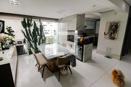 Sala de apartamento à venda com 2 quartos, 78m² em Jardim Fonte do Morumbi, São Paulo