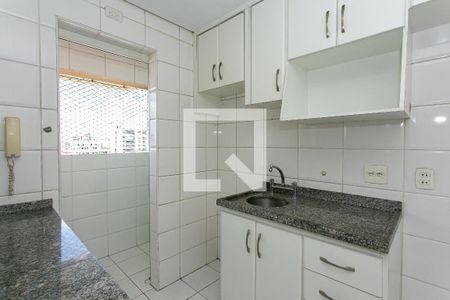 Cozinha de apartamento para alugar com 2 quartos, 75m² em Vila Gomes Cardim, São Paulo