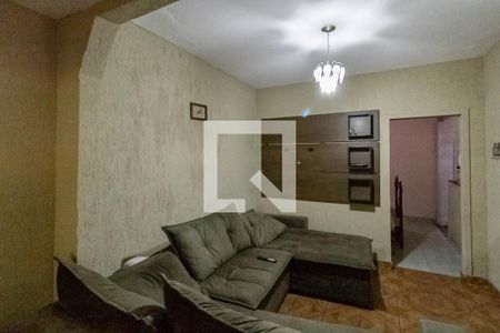 Sala  de casa à venda com 3 quartos, 360m² em Vila Cloris, Belo Horizonte