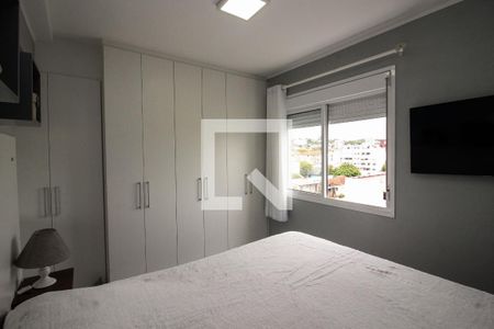 Quarto Suíte de apartamento à venda com 2 quartos, 63m² em Medianeira, Porto Alegre