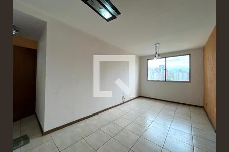 Sala de apartamento para alugar com 2 quartos, 60m² em Vila Santa Catarina, São Paulo