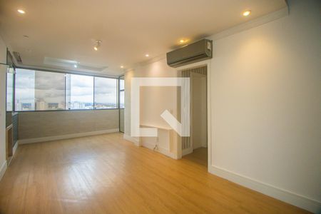 Sala de apartamento para alugar com 3 quartos, 210m² em Jardim Itu, Porto Alegre