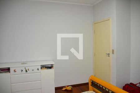 Casa à venda com 332m², 3 quartos e 4 vagas Casa à venda com 332m², 3 quartos e 4 vagasQuarto 1