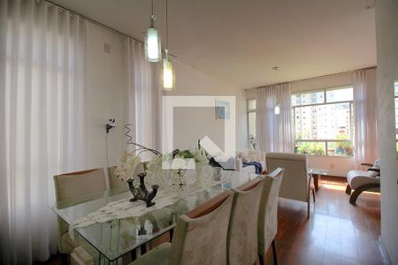 Sala de apartamento à venda com 3 quartos, 130m² em Sion, Belo Horizonte