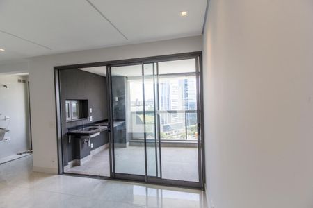 Sala de TV de apartamento para alugar com 2 quartos, 92m² em Alphaville Empresarial, Barueri