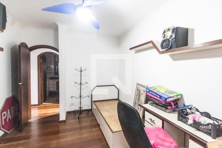 Casa de condomínio à venda com 400m², 4 quartos e 4 vagas Casa de condomínio à venda com 400m², 4 quartos e 4 vagasQuarto 1